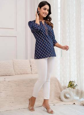 Blue  pure cotton printed tunic for women 3