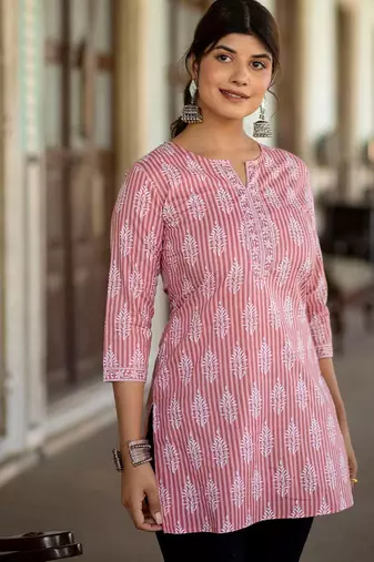 Pink  pure cotton printed tunic for women