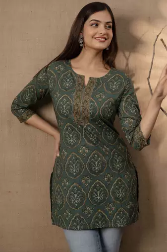 Green  pure cotton printed tunic for women