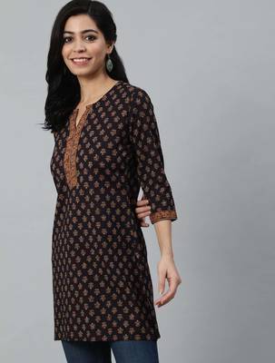 Purple  pure cotton printed tunic for women 3