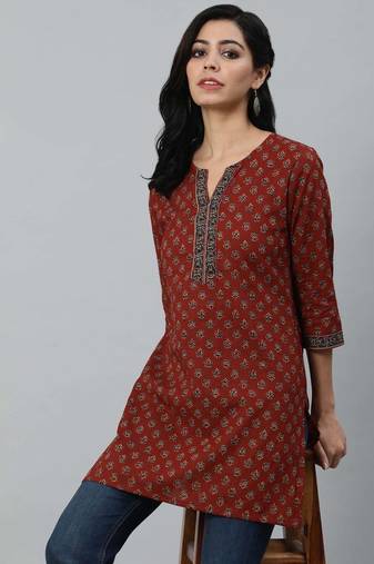 Maroon  pure cotton printed tunic for women