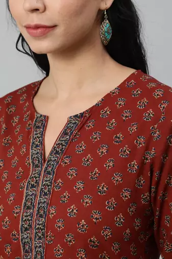 Maroon  pure cotton printed tunic for women