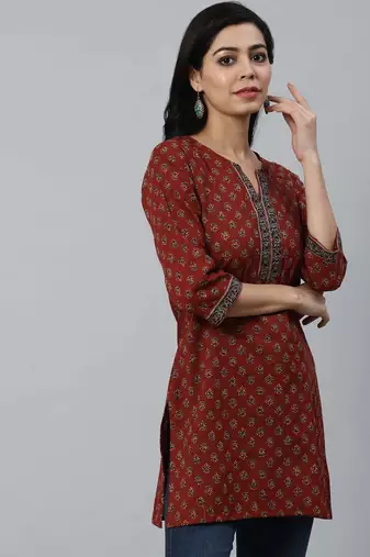 Maroon  pure cotton printed tunic for women