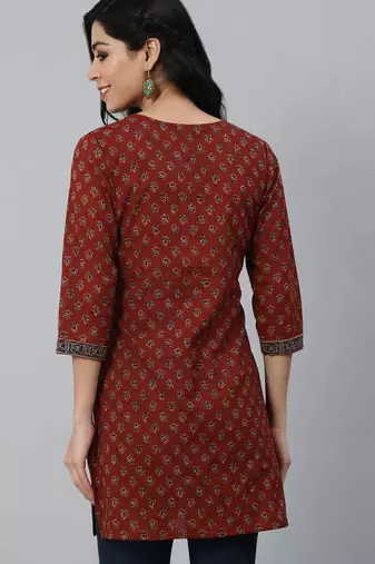 Maroon  pure cotton printed tunic for women