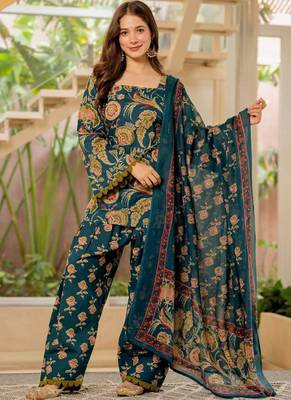 Women Floral Printed Regular Pure Cotton Kurta with Patiala & With Dupatta 4