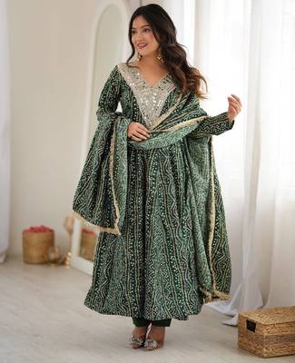 Green rayon gown with mirror embroidery set 1
