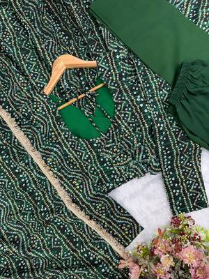 Green rayon gown with mirror embroidery set 4