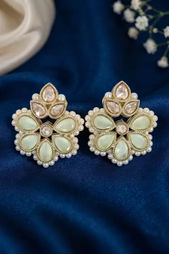 Gold plated mint kundan pearl floral ethnic wedding jewellery stud earring for women & girls