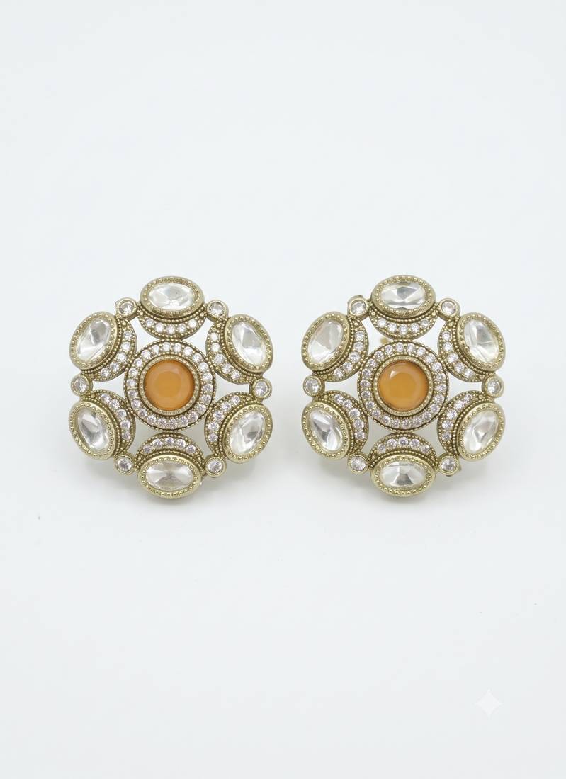Pretty round shape peach kundan mehandi gold plated stud stud earring for women and girls