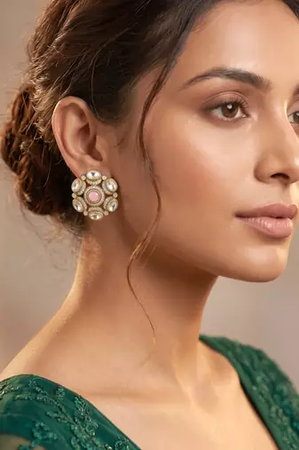 Royal round shape pink kundan mehandi gold plated stud stud earring for women and girls