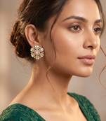 Royal round shape pink kundan mehandi gold plated stud stud earring for women and girls