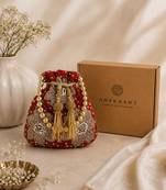 dangle floral embellished potli with signature gift box