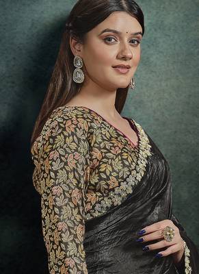 black paper silk blend thread work designer saree 2