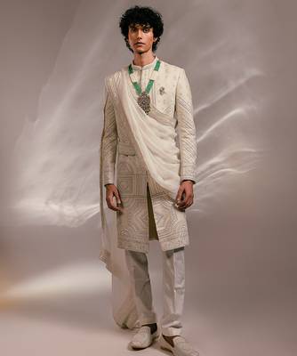 Ivory embroidered silk sherwani set with stole 1