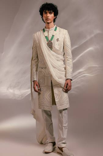 Ivory embroidered silk sherwani set with stole