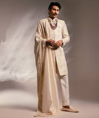 Ivory embroidered silk sherwani set with stole 1