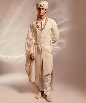 Light pink embroidered silk georgette sherwani set with stole 2