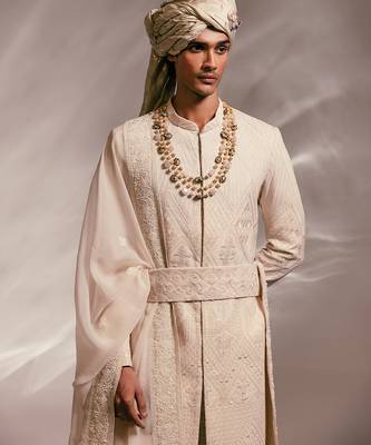 Light pink embroidered silk georgette sherwani set with stole 4
