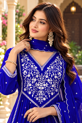 Women's premium georgette resham thread embroidered kurta set with dupatta 4
