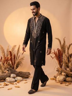 Black heavy handwork kurta pant 1