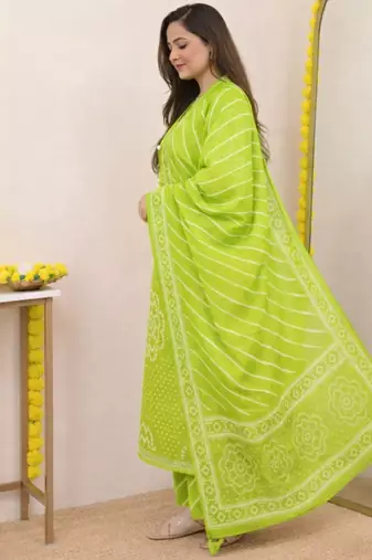 Women   s Pure Cotton Bandhani Printed Kurta Set with Palazzo Pants & Dupatta | Embroidered Work Ethnic Wear