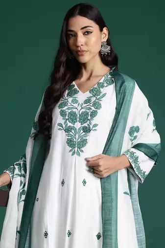 Off white embroidered pure cotton kurta trouser dupatta set