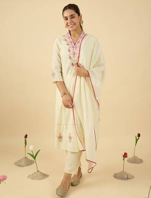 Off white embroidered pure cotton kurta trouser dupatta set 4