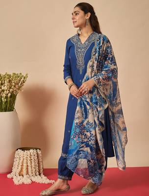 Blue embroidered viscose rayon kurta trouser dupatta set 3