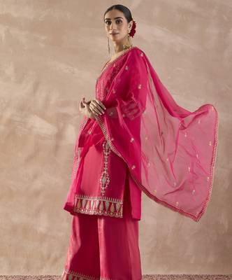 Pink embroidered silk kurta trouser dupatta set 3