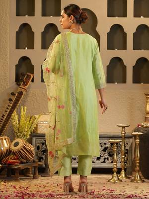Green embroidered silk kurta trouser dupatta set 2