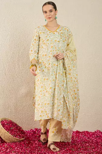 Off white printed pure cotton kurta trouser dupatta set