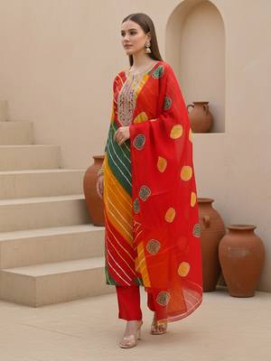 Multicolor printed georgette kurta trouser dupatta set 3