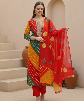 Multicolor printed georgette kurta trouser dupatta set 4