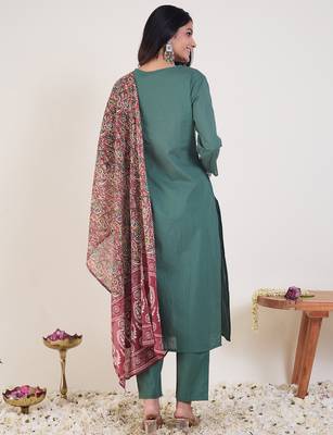 Green embroidered silk kurta trouser dupatta set 2