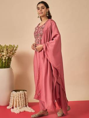 Pink embroidered silk kurta trouser dupatta set 3