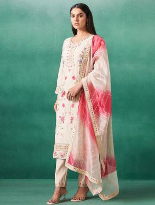 Cream embroidered silk kurta trouser dupatta set 3