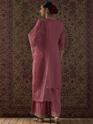 Pink embroidered silk kurta trouser dupatta set 2