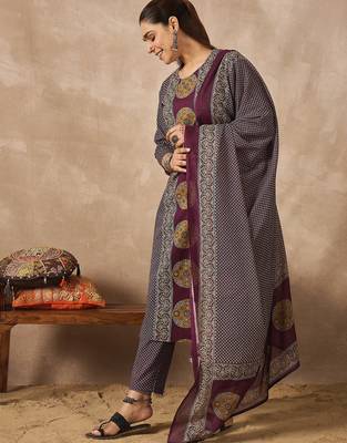 Purple printed pure cotton kurta trouser dupatta set 3