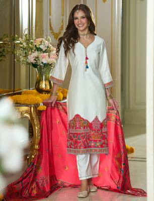 White embroidered silk kurta trouser dupatta set 4