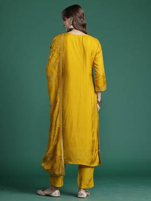Yellow embroidered silk kurta trouser dupatta set 2