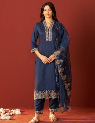 Navy blue embroidered chinon kurta trouser dupatta set 3