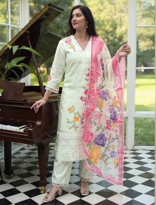 Off white embroidered silk kurta trouser dupatta set 4