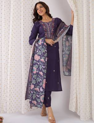 Purple embroidered silk kurta trouser dupatta set 1