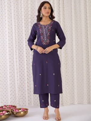 Purple embroidered silk kurta trouser dupatta set 4