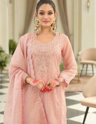 Pink embroidered silk kurta trouser dupatta set 1