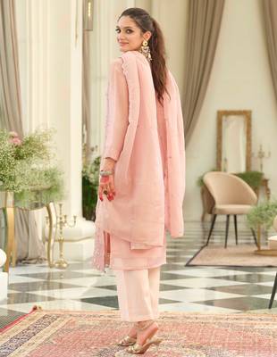 Pink embroidered silk kurta trouser dupatta set 2