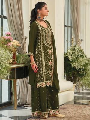 Green embroidered silk kurta trouser dupatta set 3