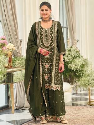Green embroidered silk kurta trouser dupatta set 4