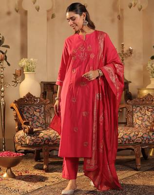 Pink embroidered silk kurta trouser dupatta set 3