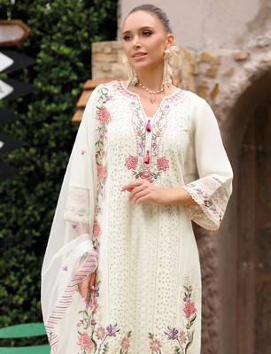 Off white embroidered silk kurta trouser dupatta set 4